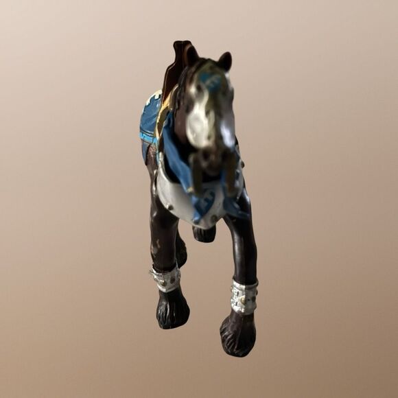 2005 Papo Fantasy Medieval Knight Horse PVC Figure Brown Blue Silver B14 - Picture 3 of 7